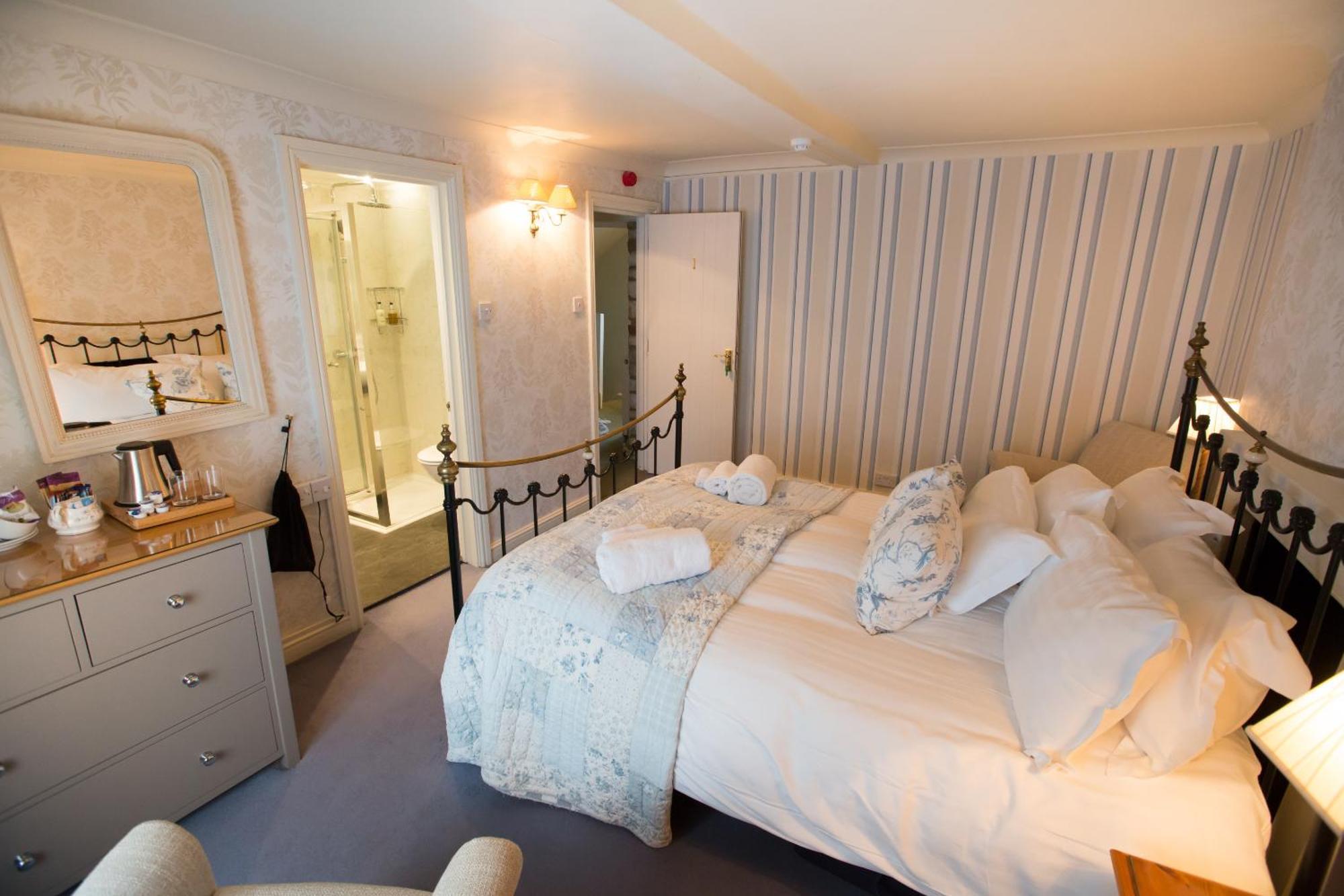 The Old Brewhouse Bed & Breakfast Cirencester Eksteriør bilde